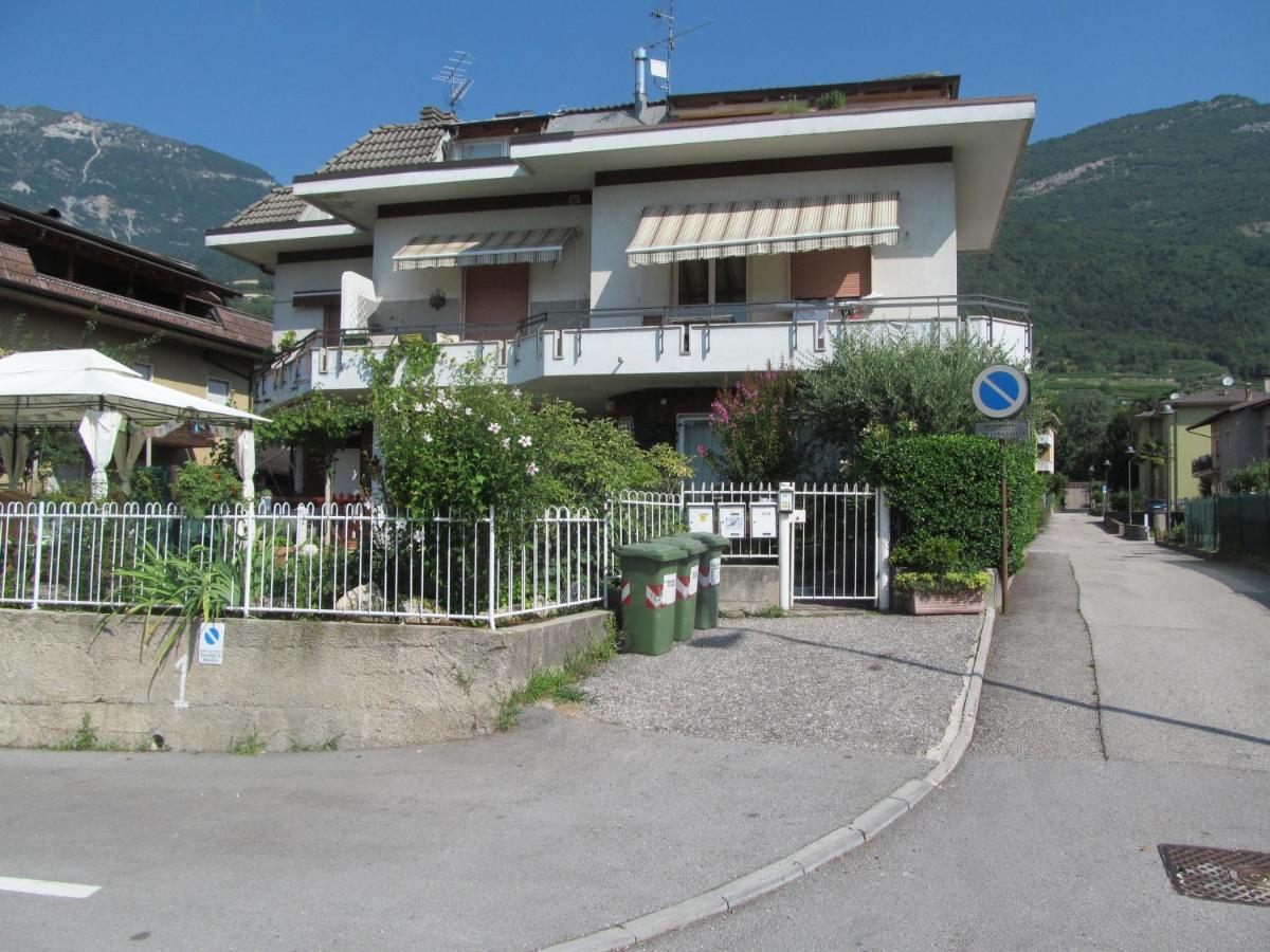 Grazioso Appartamento Tra Cultura, Lago E Montagna Pomarolo Zewnętrze zdjęcie